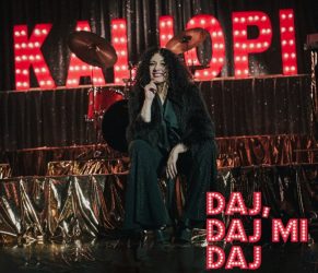 Nov spot za pesnata „Daj, daj mi daj” na Kaliopi od noviot album „Album”