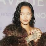 Rijana provokativna meǵu rozi - vednaš dobi 2 milioni lajkovi!