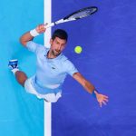 Vnučeto na Novak Gjokoviḱ ima samo dve godini, a veḱe trgna po negovite stapki