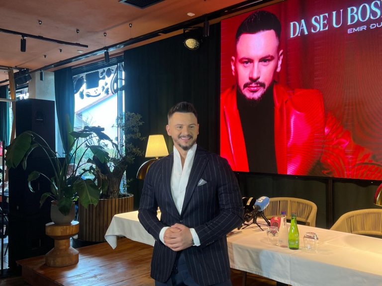 „ŽAL MI E ŠTO NE MOŽAM NA EVROVIZIJA“ Emir Džuloviḱ otkri interesni detali na promocijata na svojot nov album: „Trebaše da snimam duet so Vesna Zmijanac, no...“