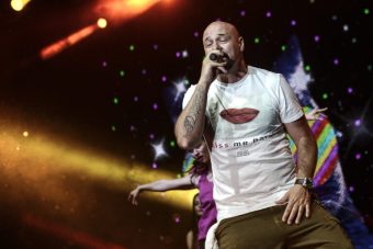 ВАКА ДЕНЕС ИЗГЛЕДА ВДОВИCАТА НА РАПЕРОТ ГРУ! Обjави фотографиjа JАВНО и ги воодушеви сите, еве на што се посвети! (ФОТО)