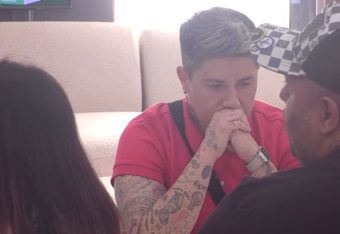 „ОВОJ МОНСТРУМ ТРЕБА ДА СЕ ЗАБРАНИ НА ТЕЛЕВИЗИЈА…“ Ова е НАЈМОРБИДНАТА ПРОВОКАЦИЈА во историјата на ријалити шоу, ЈАВНОСТА Е ЗГРОЗНАТА ОД ОВИЕ ЗБОРОВИ!