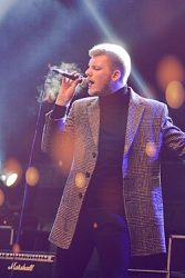 МАРИО АРАНГЕЛОВСКИ СО ЕМОТИВНА ЧЕСТИТКА ЗА ЛАЗАРОВ: „ТИ ПОСАКУВАМ УШТЕ 105 УСПЕШНИ ГОДИНИ!“ (ФОТО)!