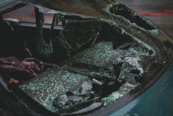 МАЛОЛЕТНИК ЗАГИНА СО МОТОР, ДРУГАР МУ Е ТЕШКО ПОВРЕДЕН! ТРАГЕДИЈА НА ПАТОТ ОХРИД – СВЕТИ НАУМ!