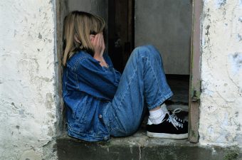 УАПСЕН СТАРЕЦ ОД ГОСТИВАРСКО ОБВИНЕТ Е ЗА СЕК*УАЛНО НАСИЛСТВО ВРЗ МАЛОЛЕТНО ЛИЦЕ!