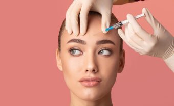ИНФЛУЕНСЕРКА СО БОТОКС СИ ГО ИЗДЕФОРМИРАЛА ЛИЦЕТО! По третманот изгледа КАТАСТРОФАЛНО! (ФОТО)