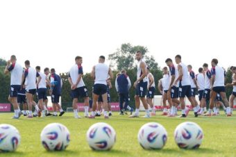 Фудбалерите на Србија вечерва ја пречекуваат Албанија!