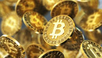 ЖЕНА ОД КИНА ИЗМАМИЛА 128.000 ЛУЃЕ И ЗАРАБОТИЛА 6,7 МИЛИЈАРДИ ДОЛАРИ ВО БИТКОИН!