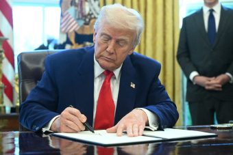 „Војната во Газа е завршена“ – се огласи Доналд Трамп и откри детали од договорот.